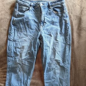 American Eagle Mom Jeans